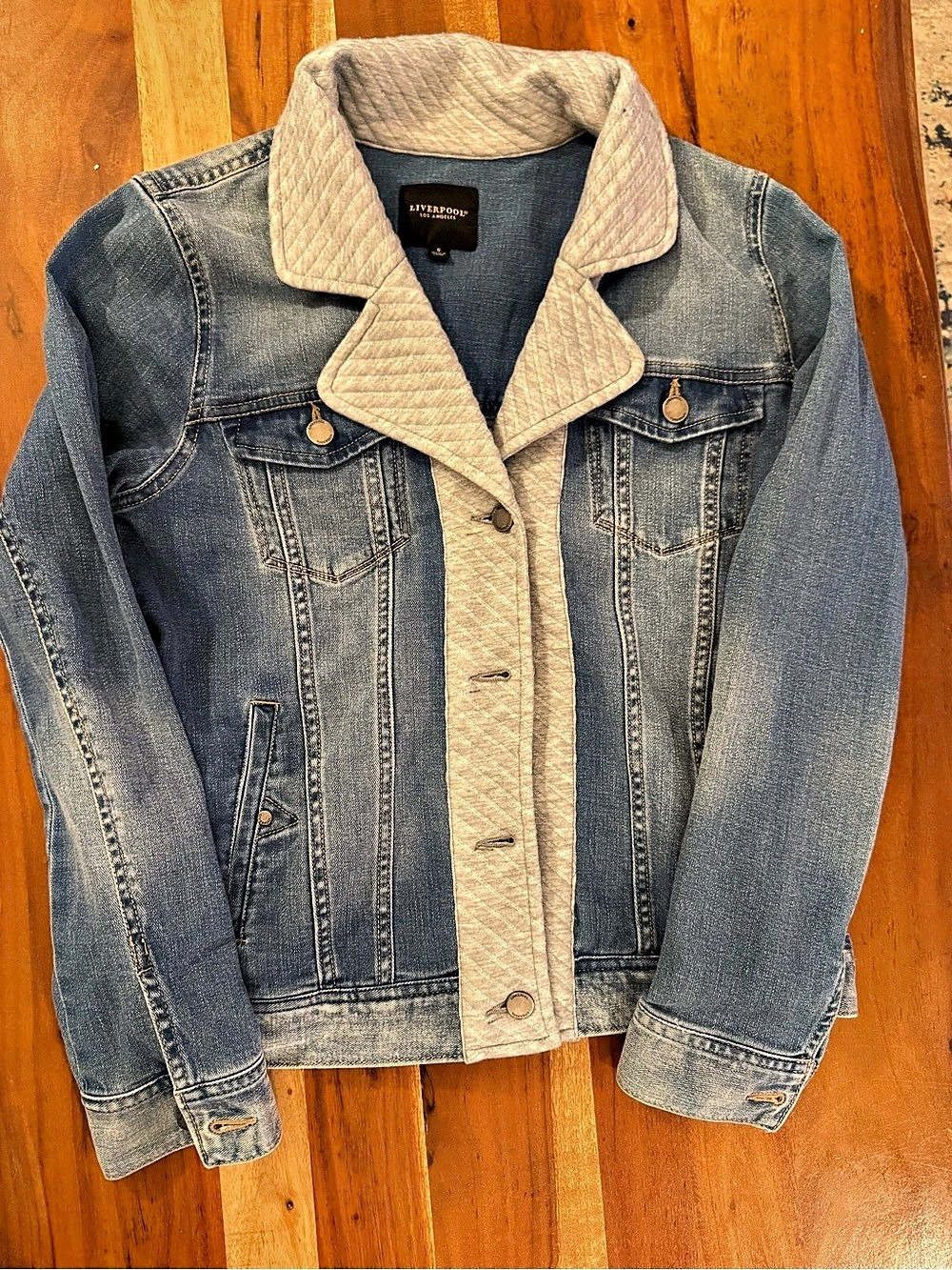 Liverpool Quilted Collar Denim Jacket in Blue & Cream Size Small